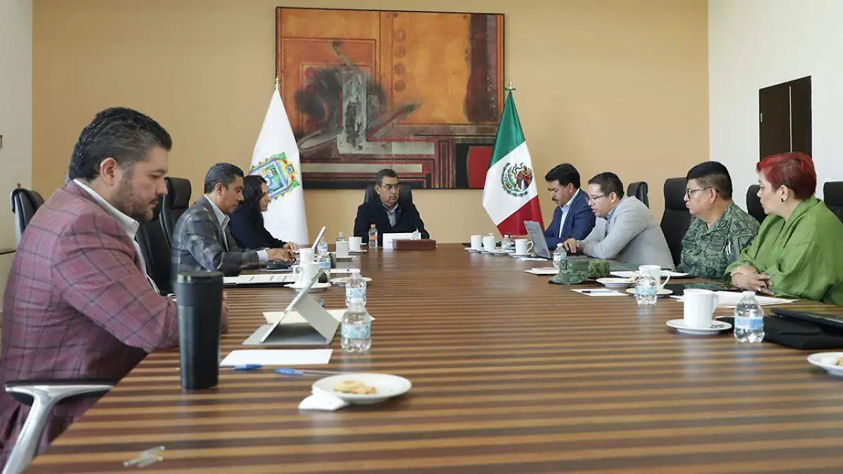 Sergio Salomón Céspedes Peregrina, encabezó la instalación de la sesión permanente de la Mesa Estatal de Coordinación para Construcción de la Paz